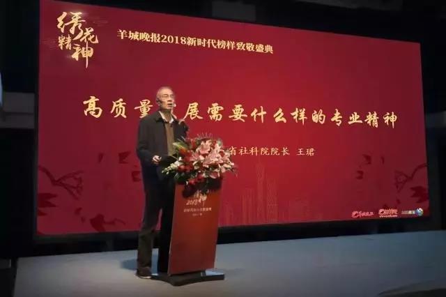 ��ϲѶ������ɽС��������¾���ʱ�����廨�������������������ٻ��廨����