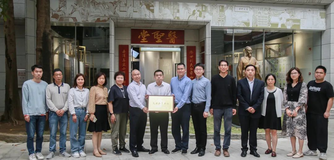 ��ǿ������ͬ �������������������������г��ϵ��Ҧ�Ĳ������ʵ����Ŷӵ�����ɽ�ط�365��˾����