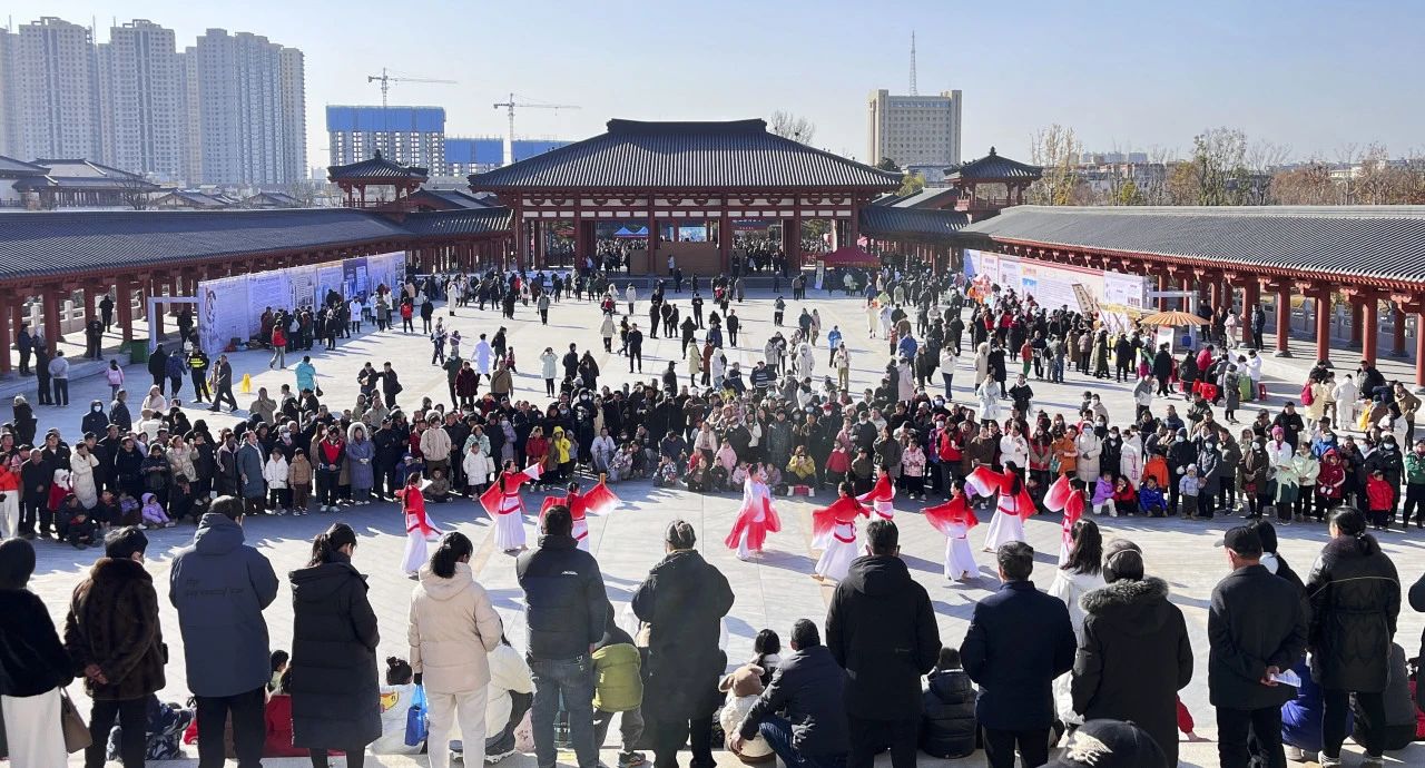 ҽʥ����Ķ�����ů������������ɽ�ط�365�İ��Ļ���