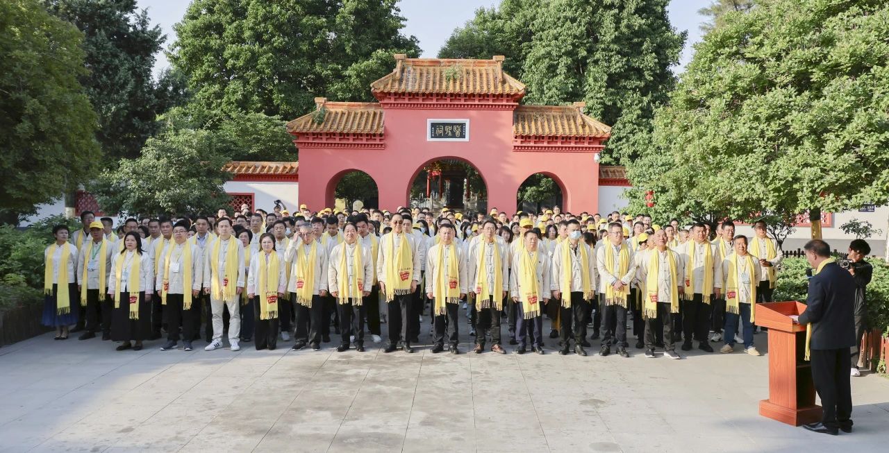 ����ҽʥ֮�� ������ҽҩ�Ļ���������ɽС��������������Ļ�Ѱ���